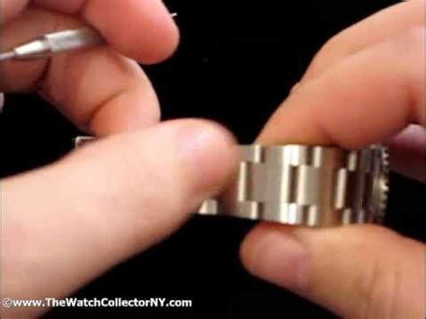 Rolex Submariner clasp fine adjustment instruction by 